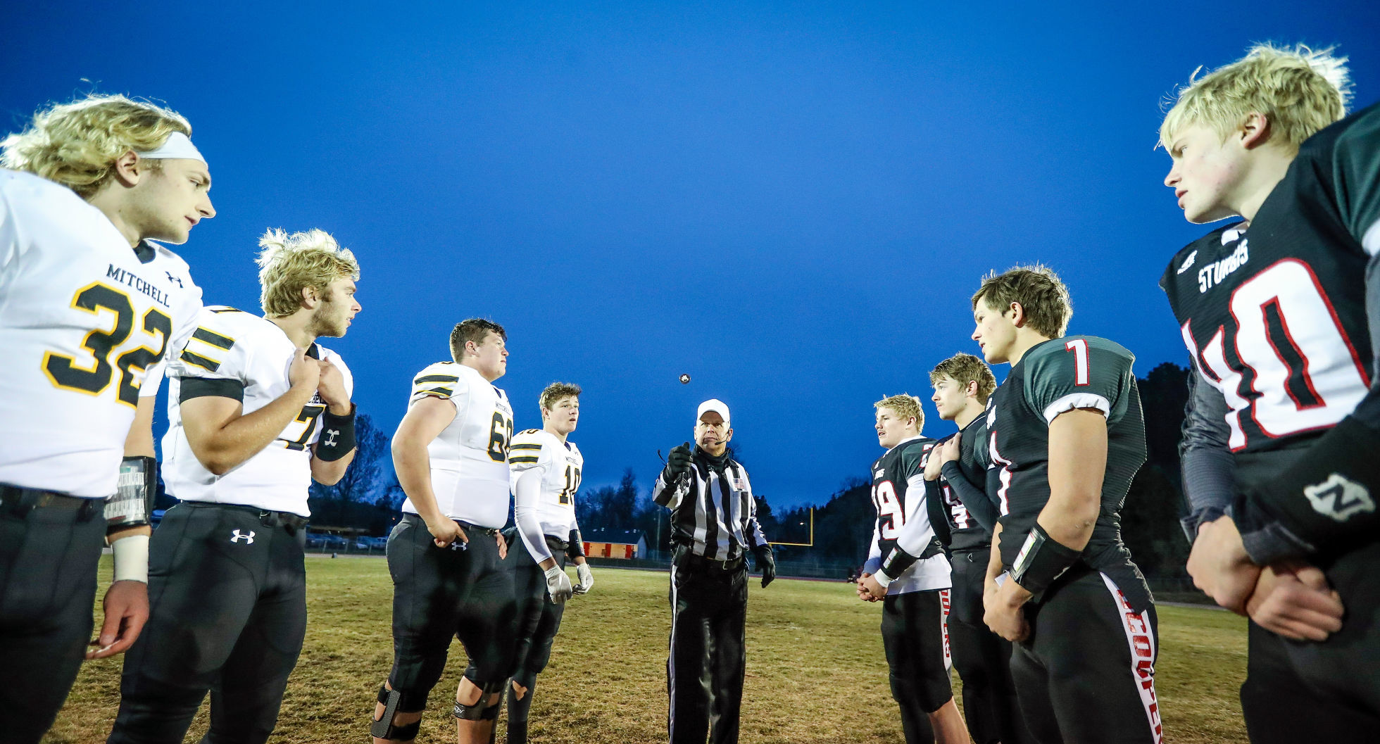 Sturgis Brown hosts Mitchell